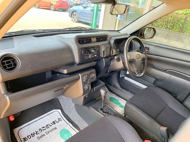 Toyota Probox Van 11