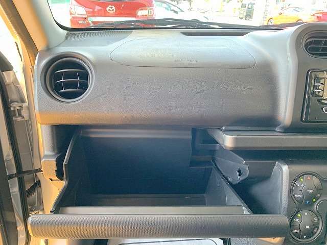 Toyota Probox Van 12