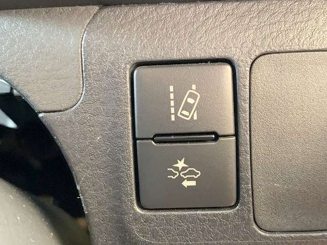 Toyota Probox Van 6