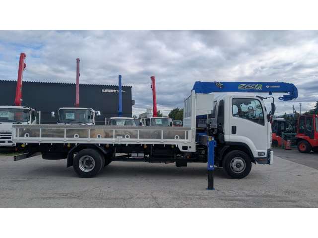 Isuzu Forward 4