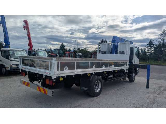 Isuzu Forward 5