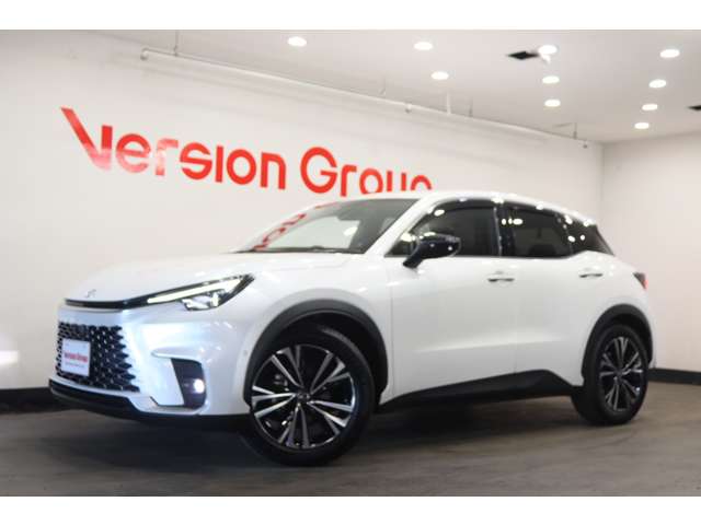 Lexus LBX 7