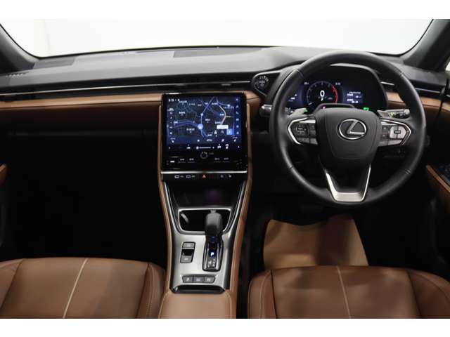 Lexus LBX 9