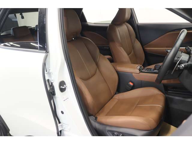 Lexus LBX 10