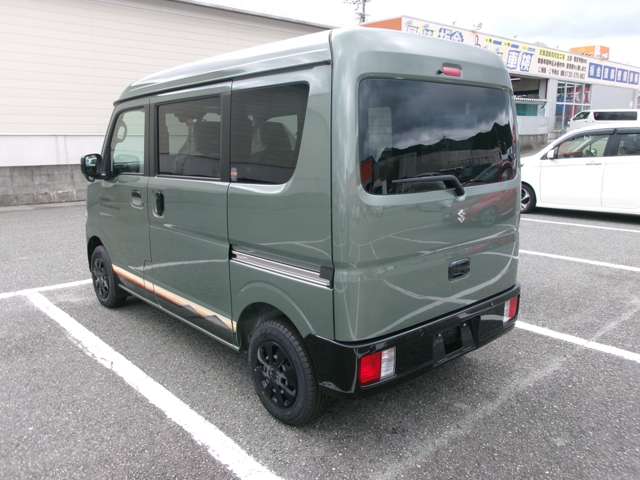 Suzuki Every 11