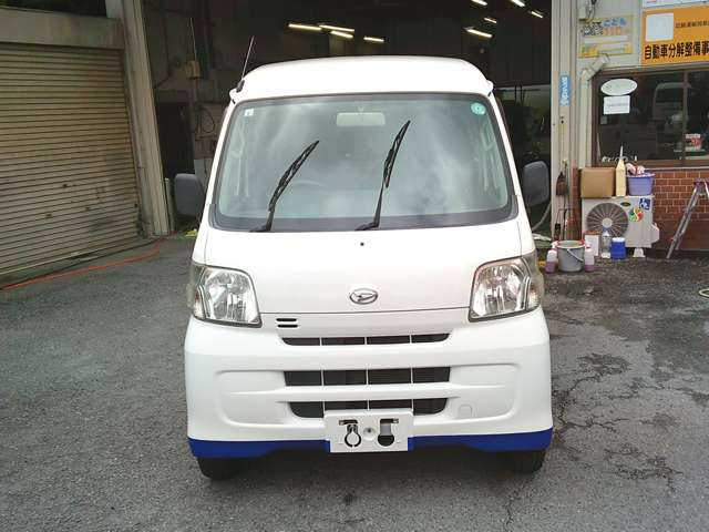 Daihatsu Hijet Cargo 4