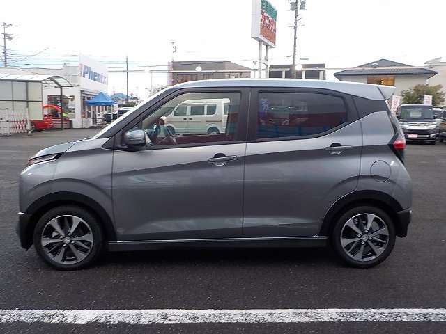 Mitsubishi eK X 11