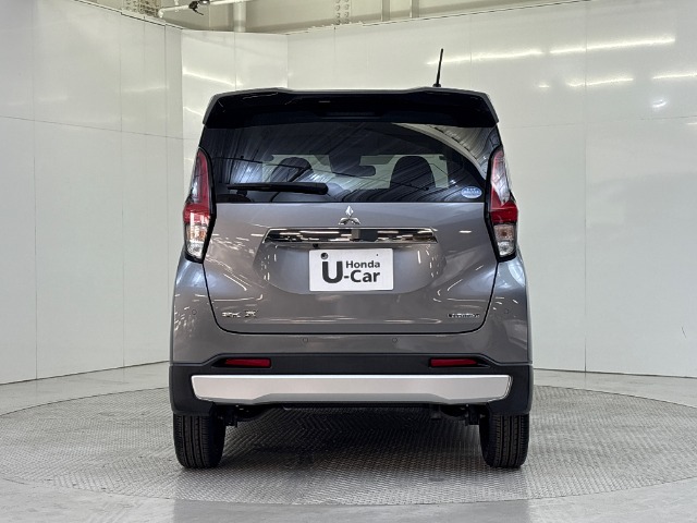 Mitsubishi eK X 7