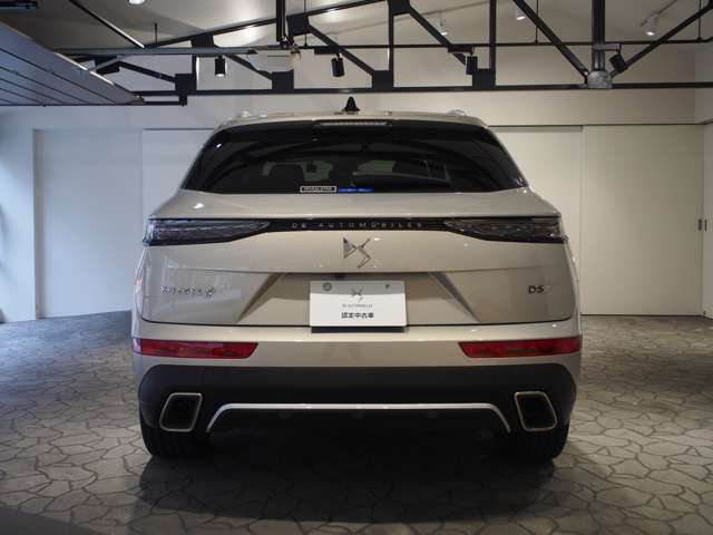 DS Automobiles DS7 12