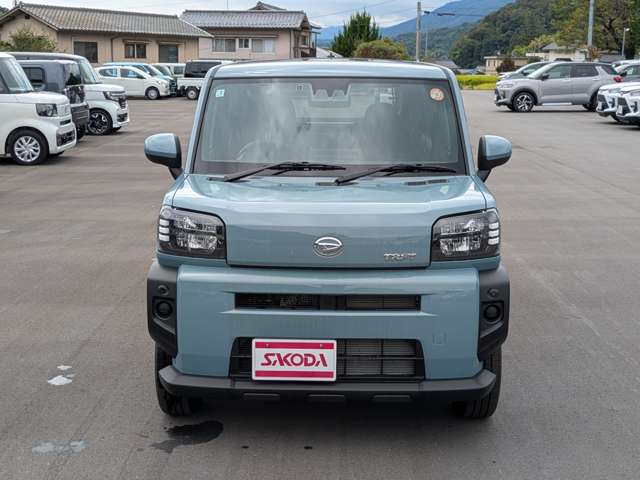 Daihatsu Taft 7