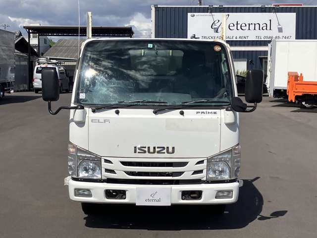 Isuzu Elf 6