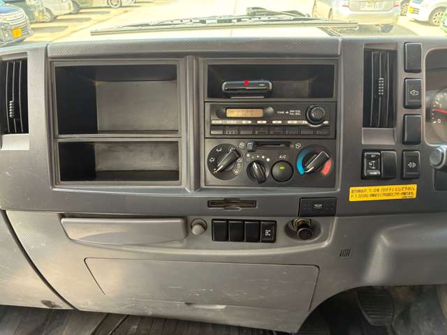 Isuzu Forward 12