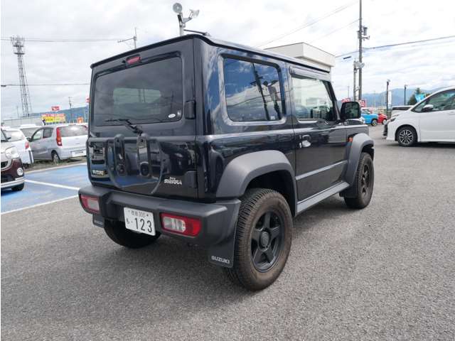 Suzuki Jimny Sierra 6