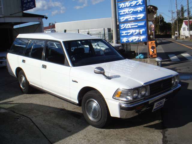 Toyota Crown Van 4