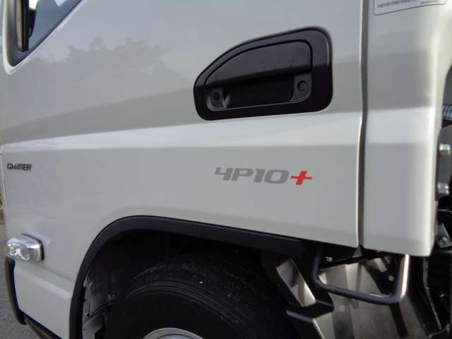 Mitsubishi Fuso Canter 11
