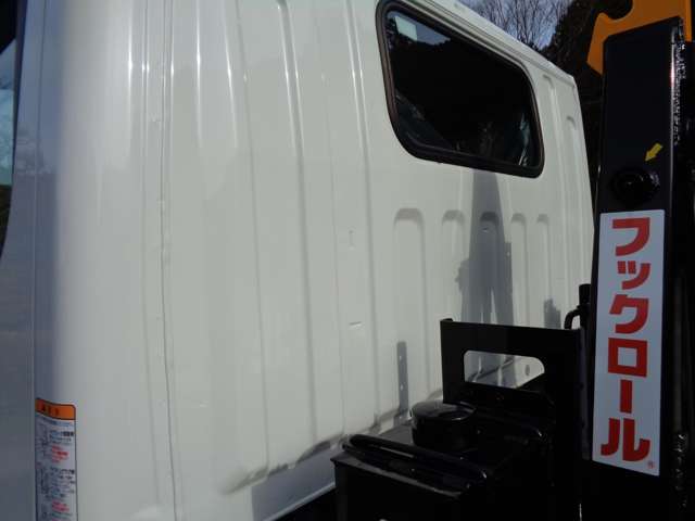 Mitsubishi Fuso Canter 12