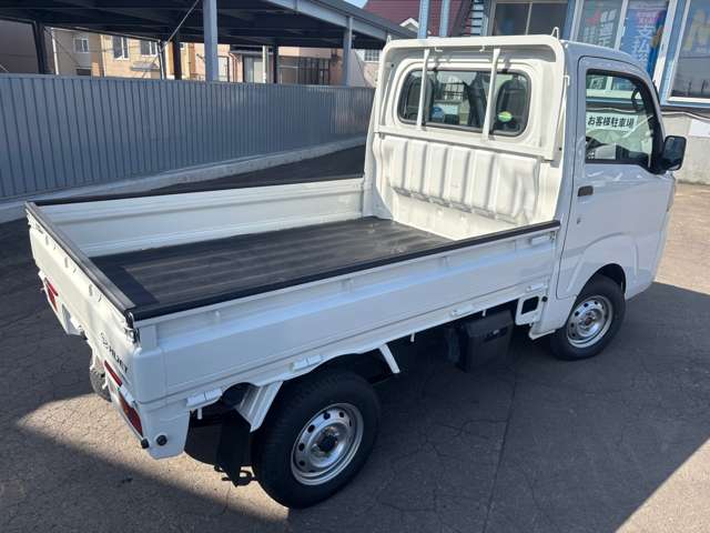 Daihatsu Hijet Truck 4