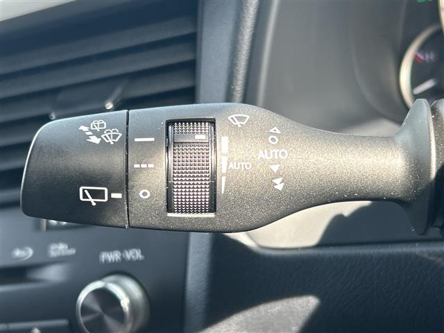 Lexus RX 10