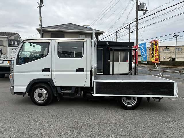 Mitsubishi Fuso Canter 11