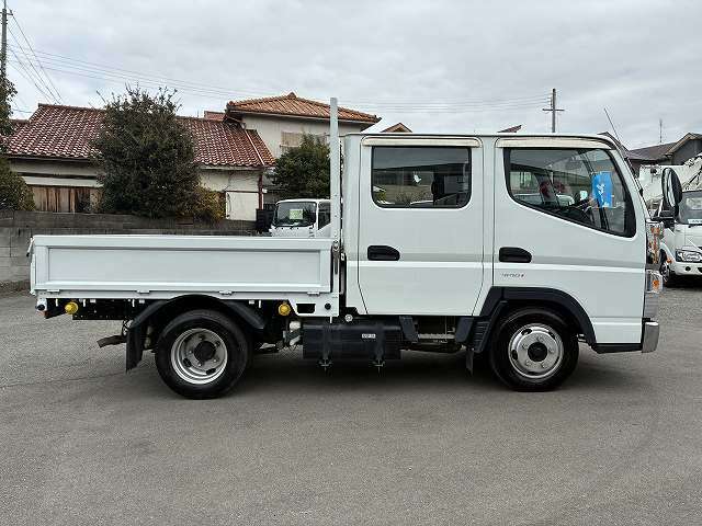 Mitsubishi Fuso Canter 5