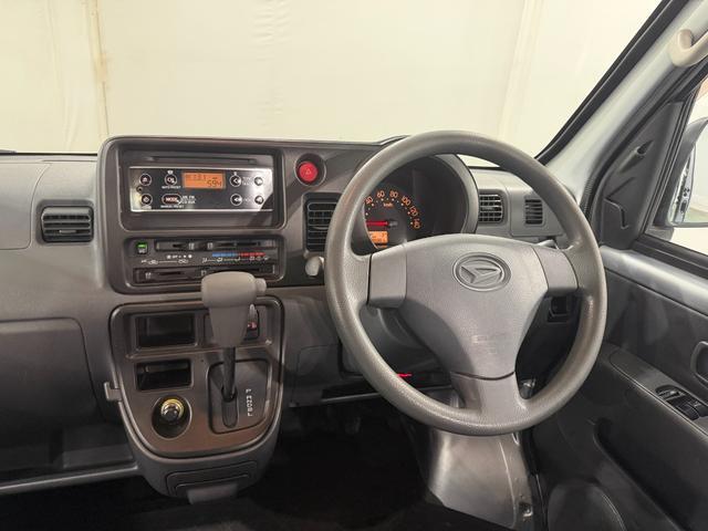Daihatsu Hijet Deck Van 5