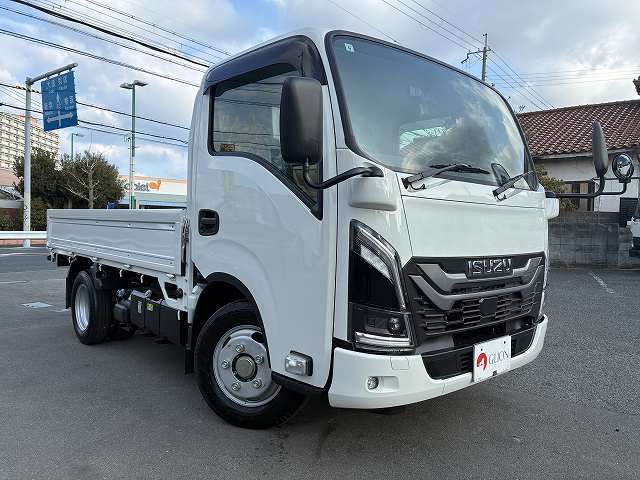 Isuzu Elf 3
