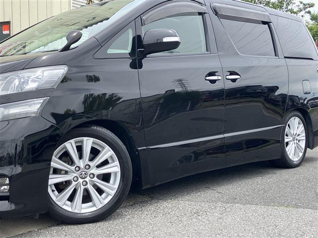 Toyota Vellfire 9