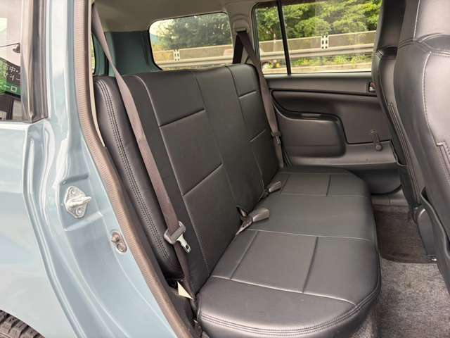 Toyota Probox Van 12