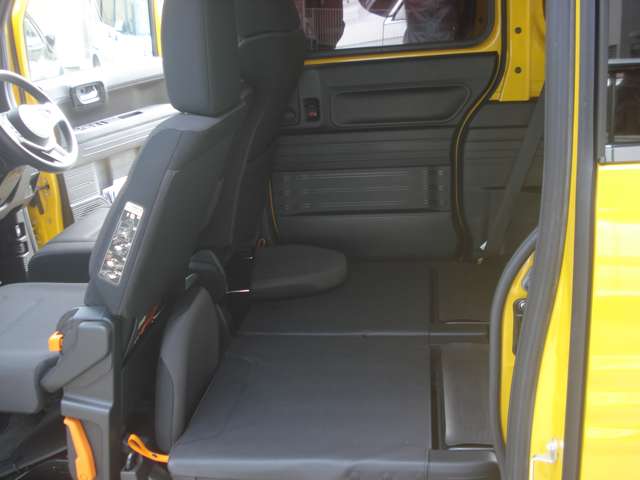 Honda N-VAN 12
