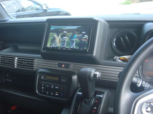 Honda N-VAN 9