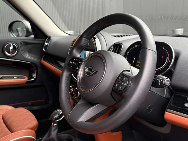 MINI Crossover 6