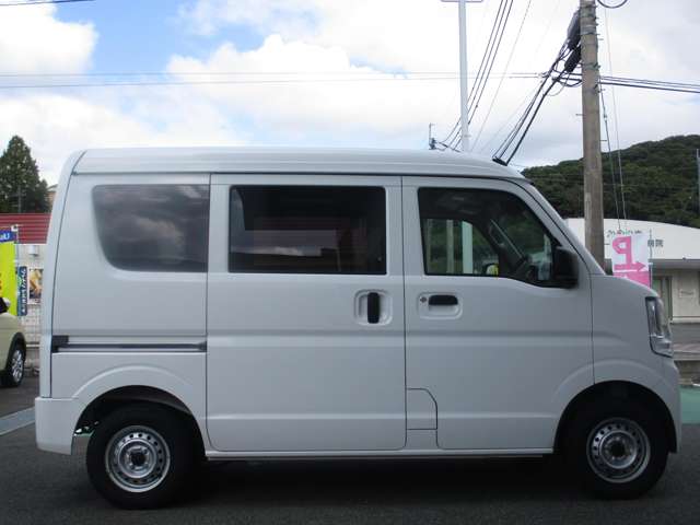 Suzuki Every 9