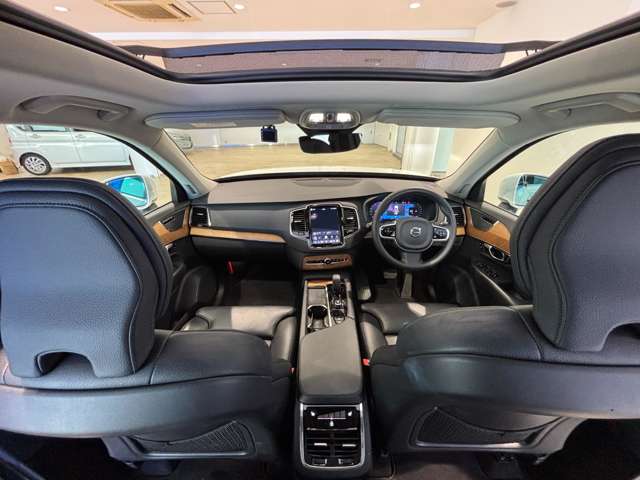 Volvo XC90 10