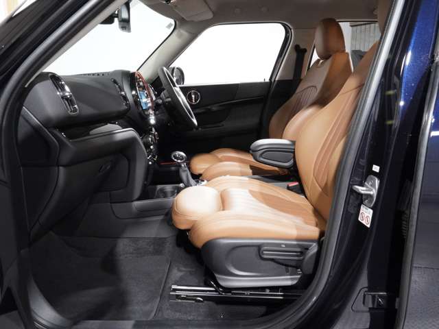 MINI Crossover 12