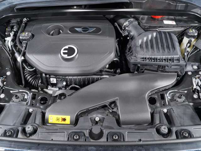 MINI Crossover 7