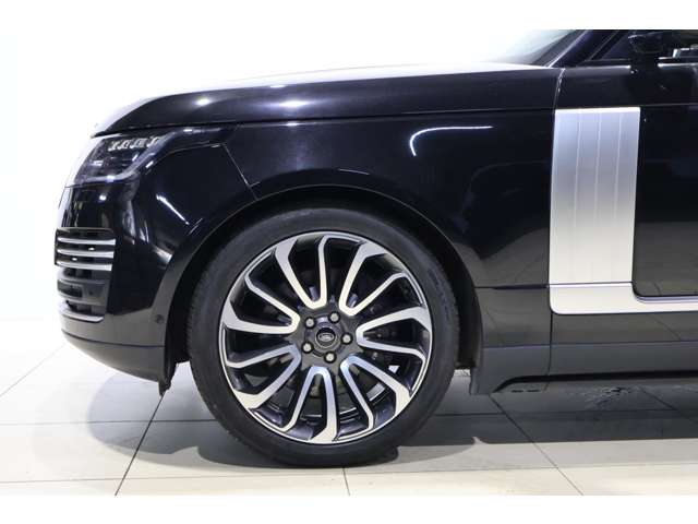 Land Rover Range Rover 13