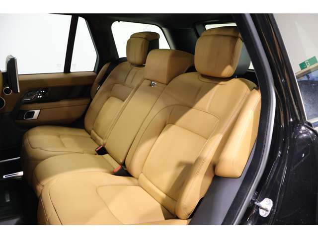 Land Rover Range Rover 6