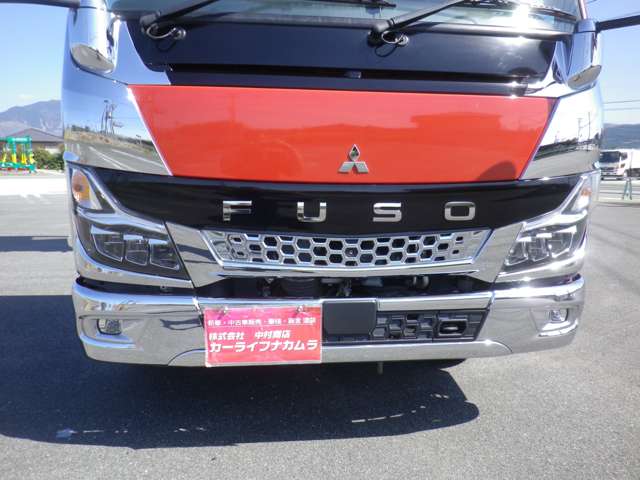 Mitsubishi Fuso Canter 11