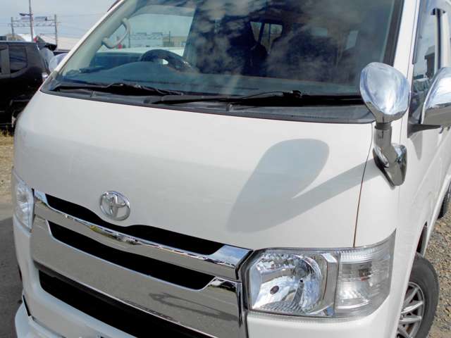 Toyota Regius Ace 2