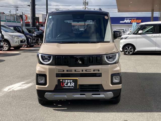 Mitsubishi Delica Mini 8