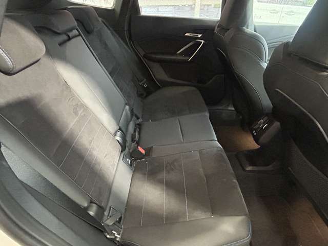 BMW X1 12