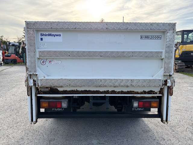 Mitsubishi Fuso Canter 6
