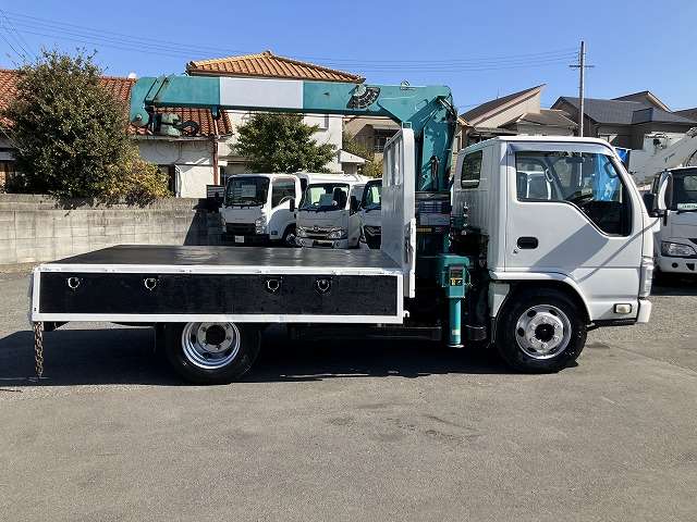 Isuzu Elf 12