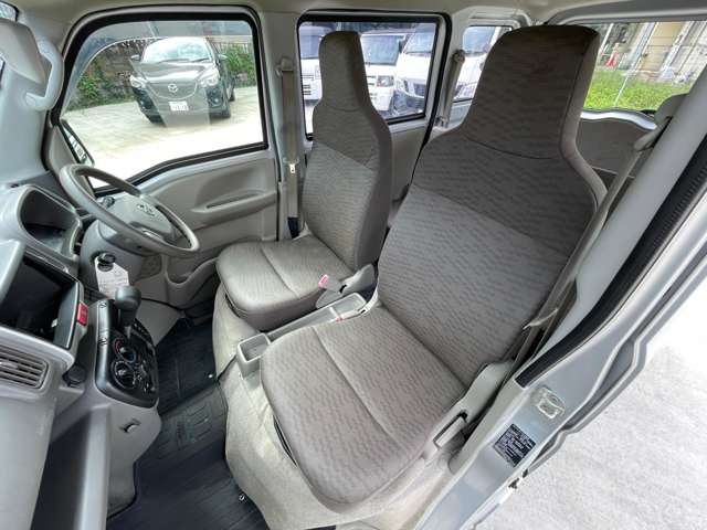 Nissan NV100 Clipper 13