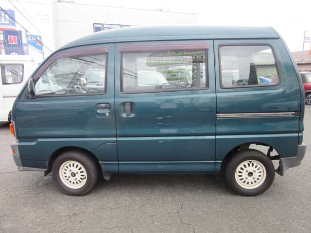Mitsubishi Minicab Van 7