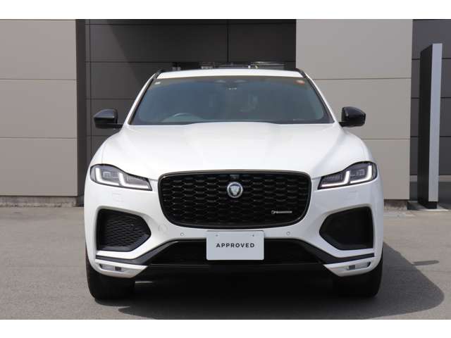 Jaguar F-Pace 4