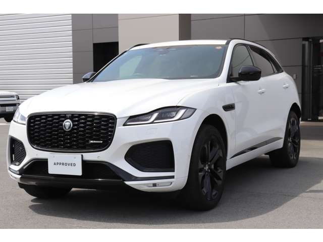 Jaguar F-Pace 6