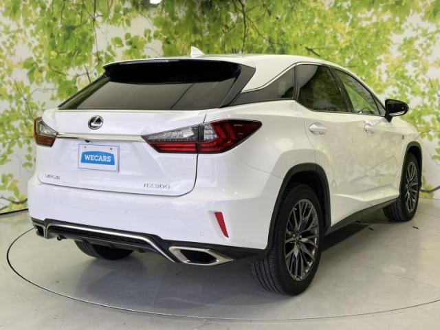 Lexus RX 6
