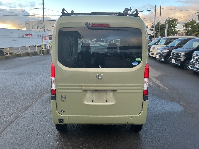 Honda N-VAN 7