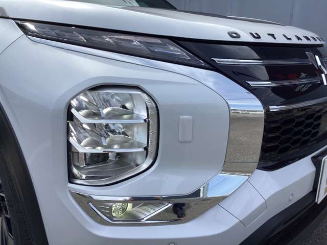 Mitsubishi Outlander 12
